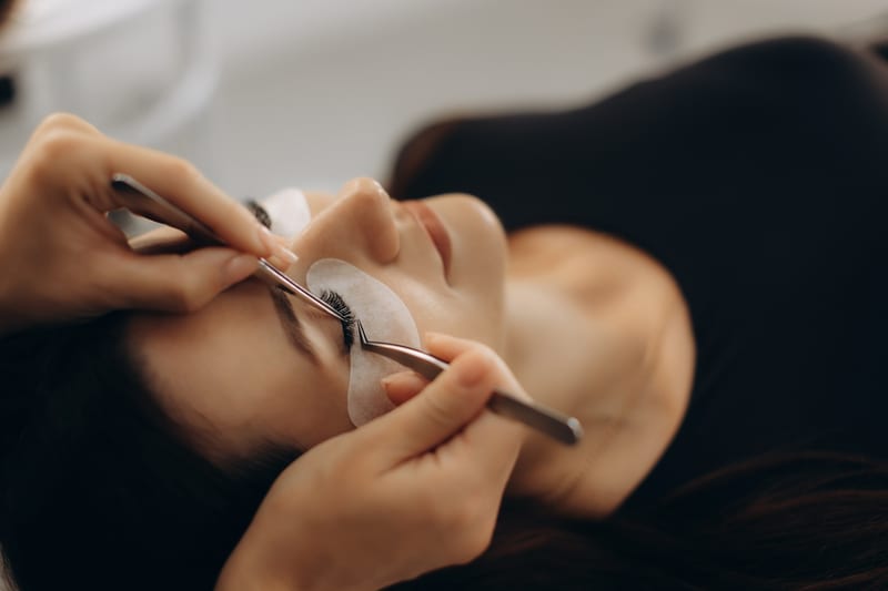 Lash & Brow Techs